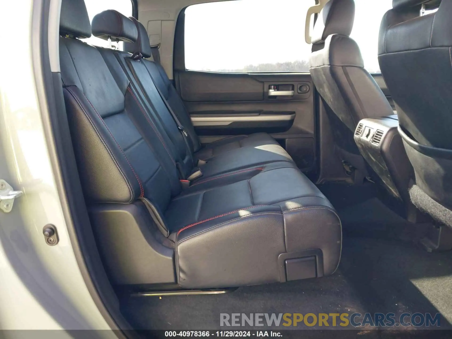 8 fotografías del automóvil dañado 5TFDY5F11MX033674 TOYOTA TUNDRA 2021