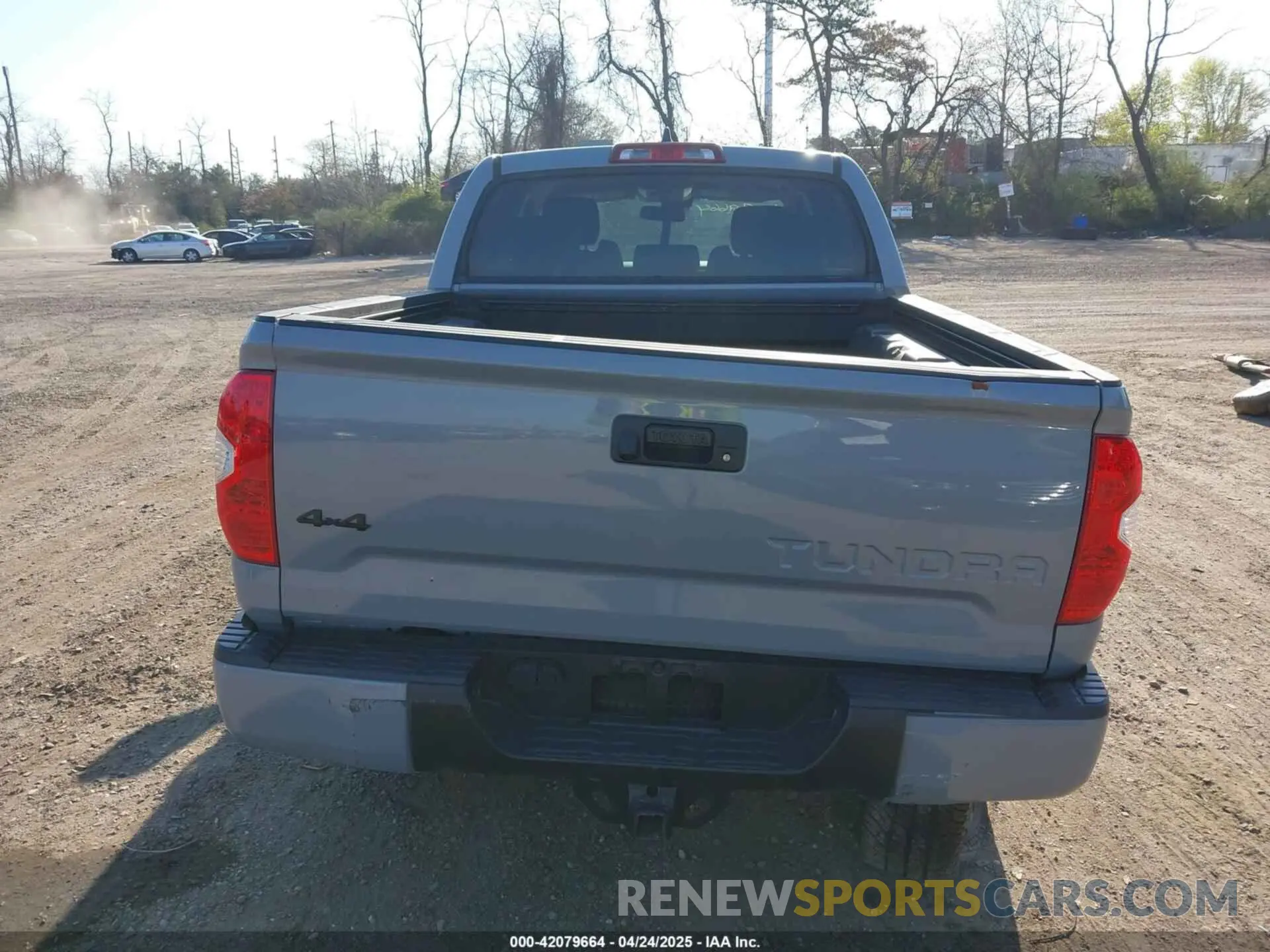 16 fotografías del automóvil dañado 5TFDY5F11MX046487 TOYOTA TUNDRA 2021