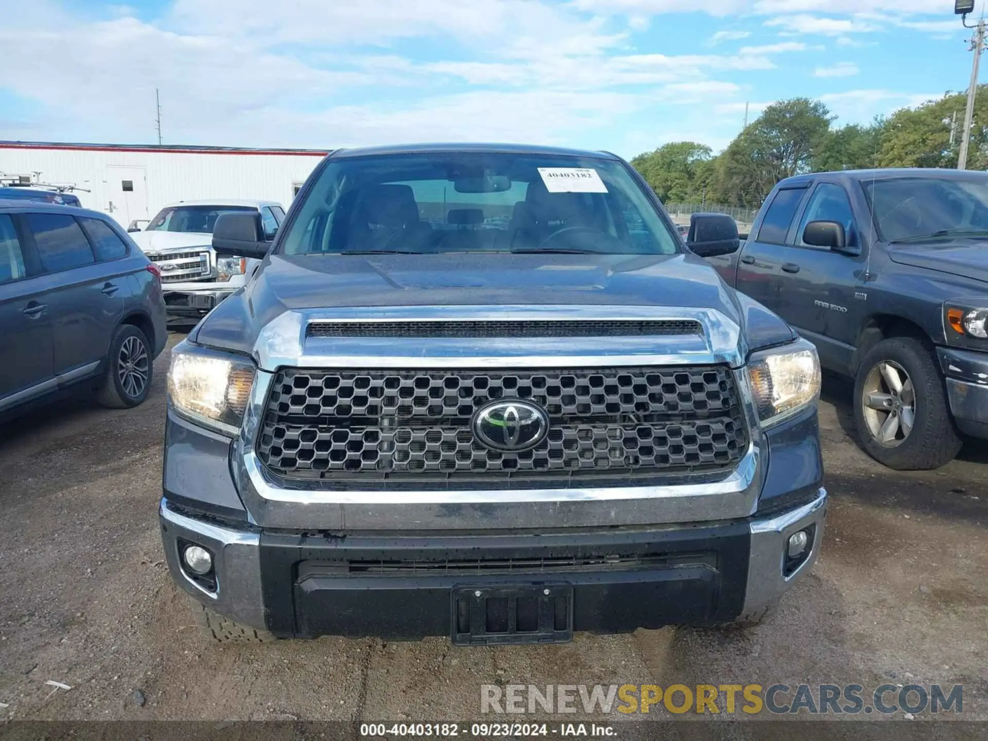 13 fotografías del automóvil dañado 5TFDY5F11MX979287 TOYOTA TUNDRA 2021