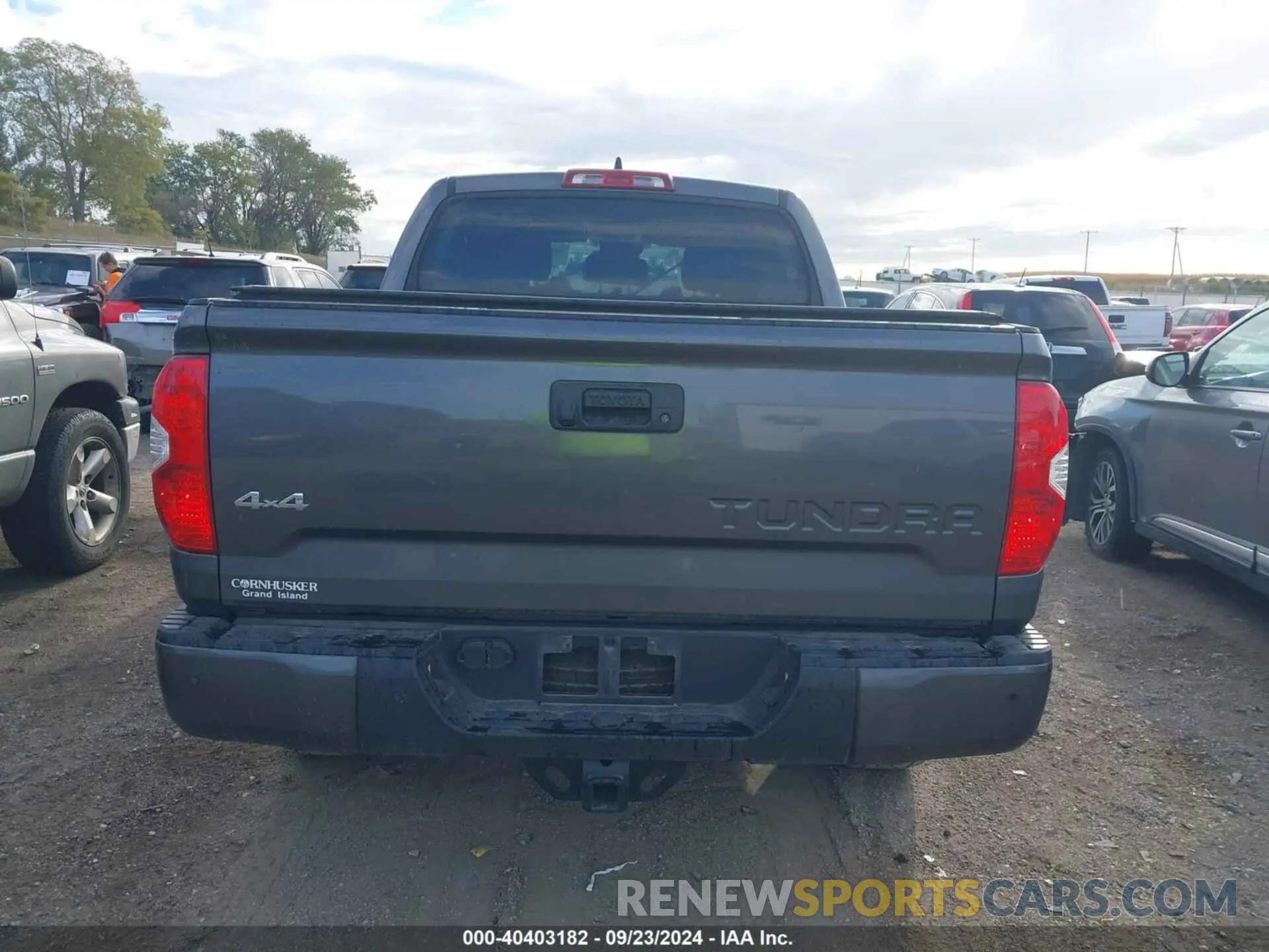 17 fotografías del automóvil dañado 5TFDY5F11MX979287 TOYOTA TUNDRA 2021