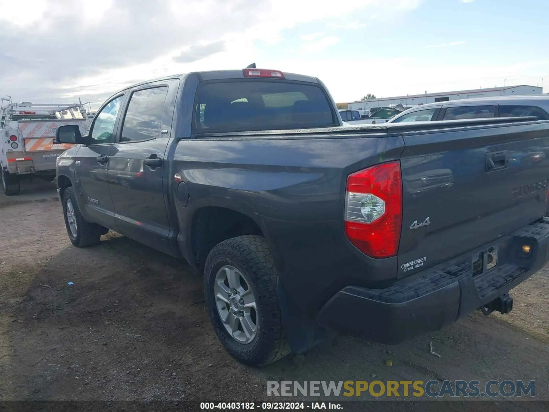 3 fotografías del automóvil dañado 5TFDY5F11MX979287 TOYOTA TUNDRA 2021
