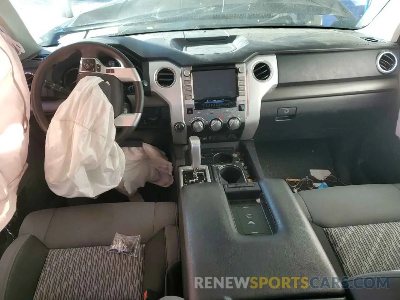 8 fotografías del automóvil dañado 5TFDY5F12MX995708 TOYOTA TUNDRA 2021