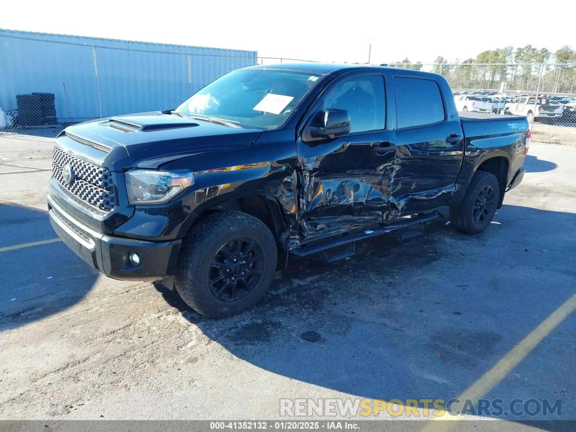 2 fotografías del automóvil dañado 5TFDY5F13MX005925 TOYOTA TUNDRA 2021
