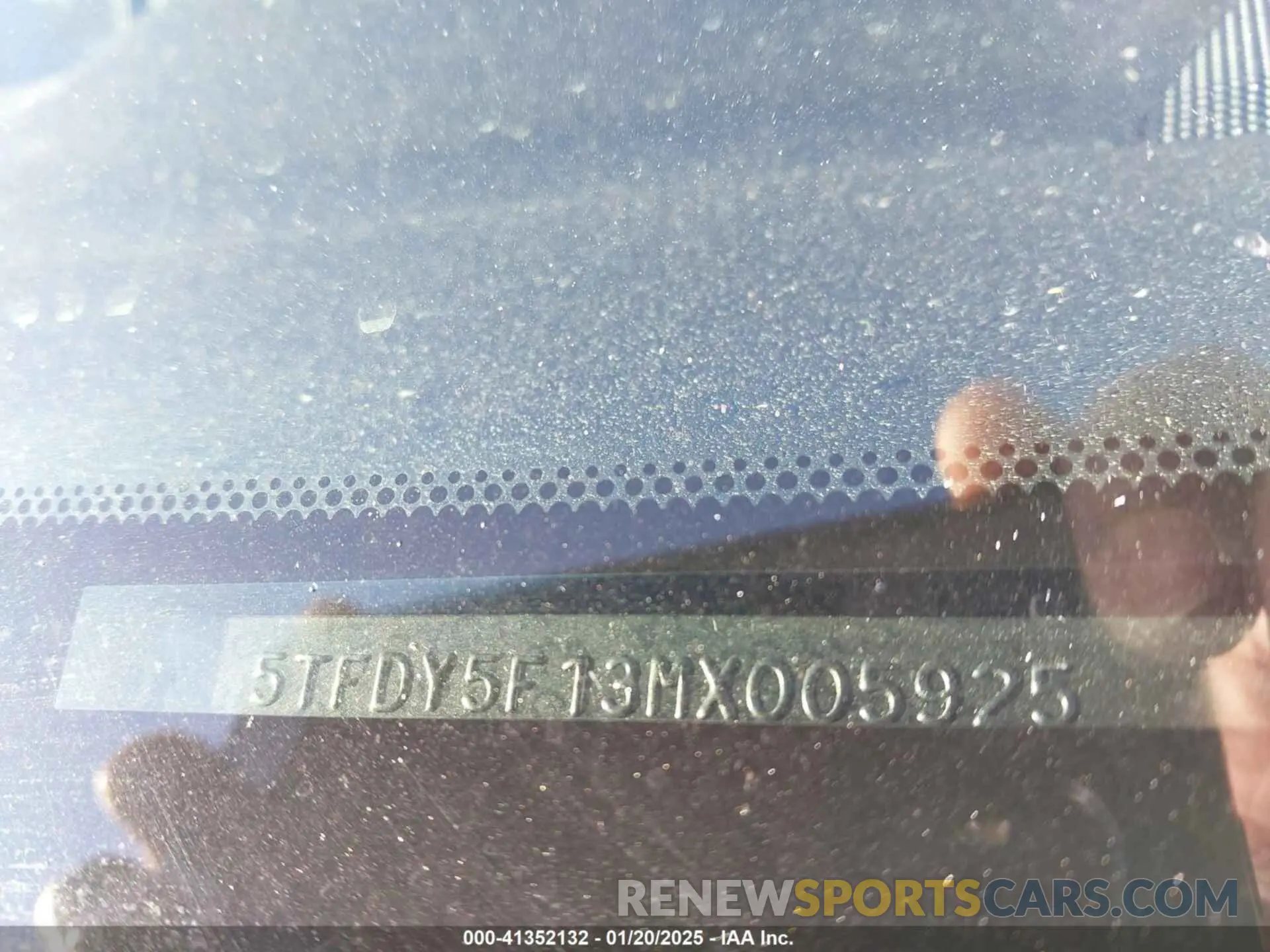 9 fotografías del automóvil dañado 5TFDY5F13MX005925 TOYOTA TUNDRA 2021