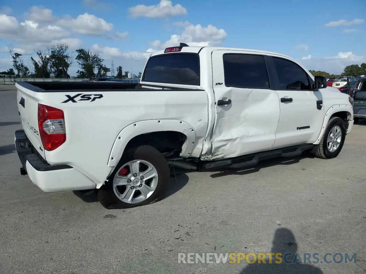 3 fotografías del automóvil dañado 5TFDY5F13MX984863 TOYOTA TUNDRA 2021