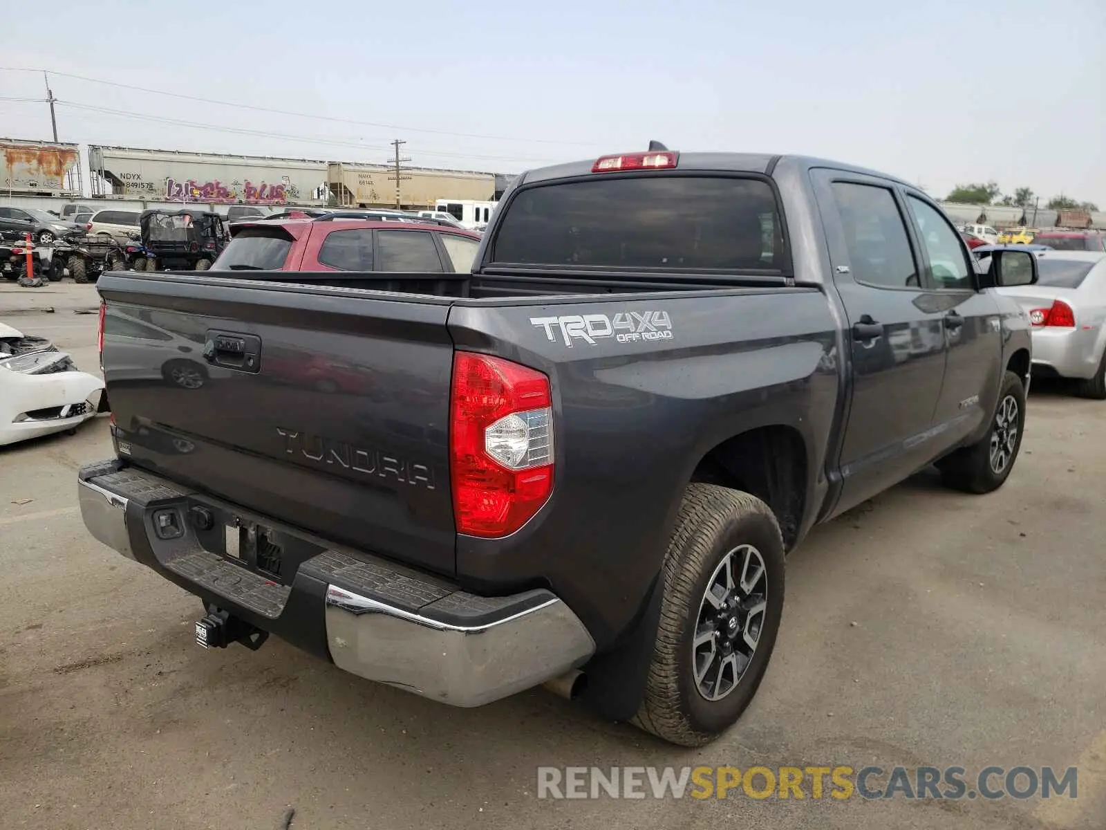 4 fotografías del automóvil dañado 5TFDY5F14MX976853 TOYOTA TUNDRA 2021