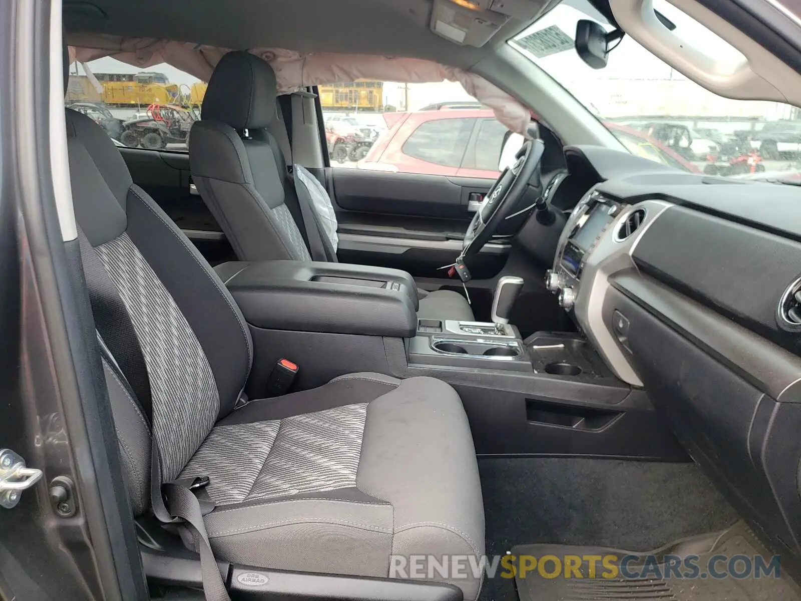 5 fotografías del automóvil dañado 5TFDY5F14MX976853 TOYOTA TUNDRA 2021