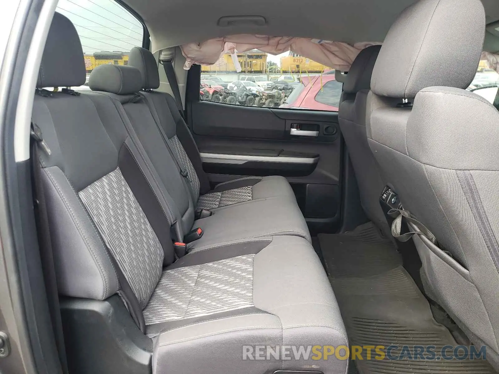 6 fotografías del automóvil dañado 5TFDY5F14MX976853 TOYOTA TUNDRA 2021