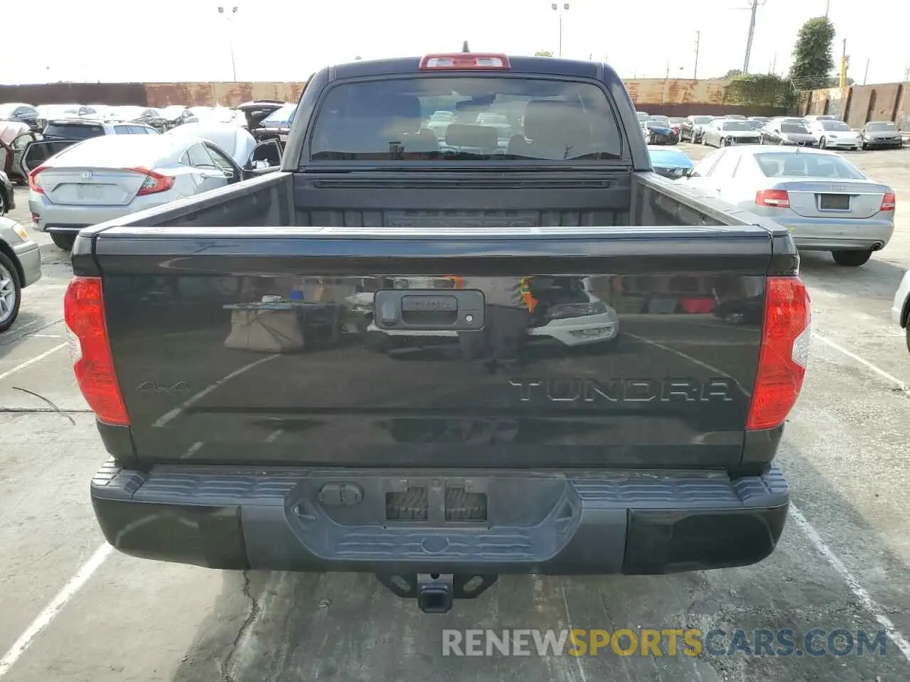 6 fotografías del automóvil dañado 5TFDY5F15MX965604 TOYOTA TUNDRA 2021