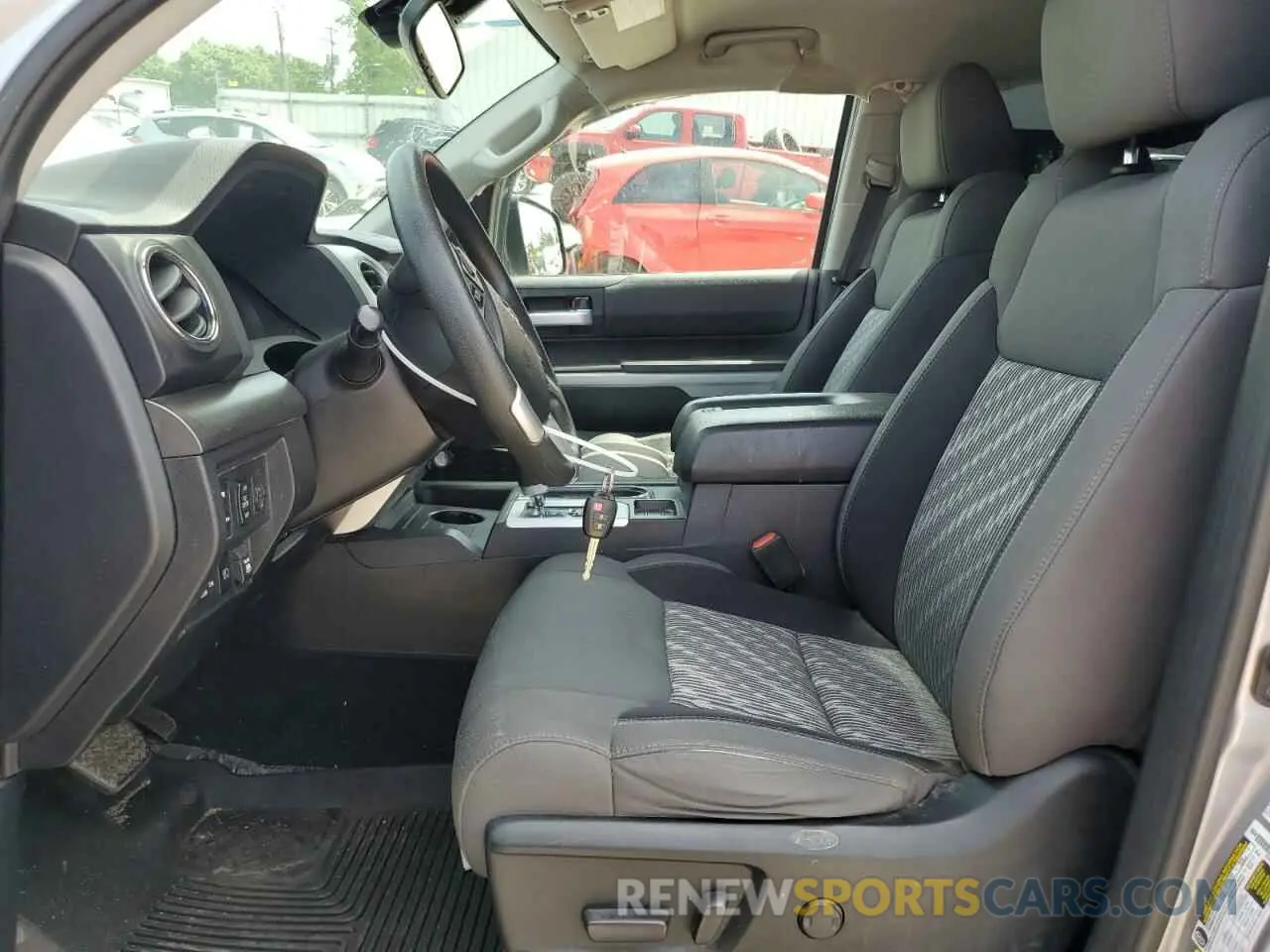 7 fotografías del automóvil dañado 5TFDY5F15MX972052 TOYOTA TUNDRA 2021