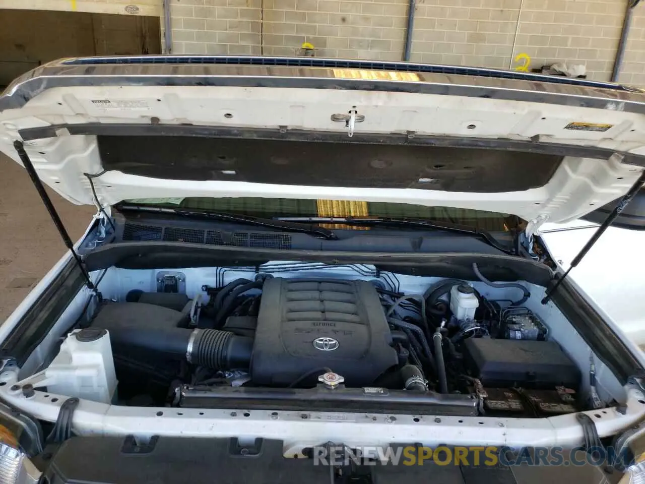 7 fotografías del automóvil dañado 5TFDY5F15MX987229 TOYOTA TUNDRA 2021