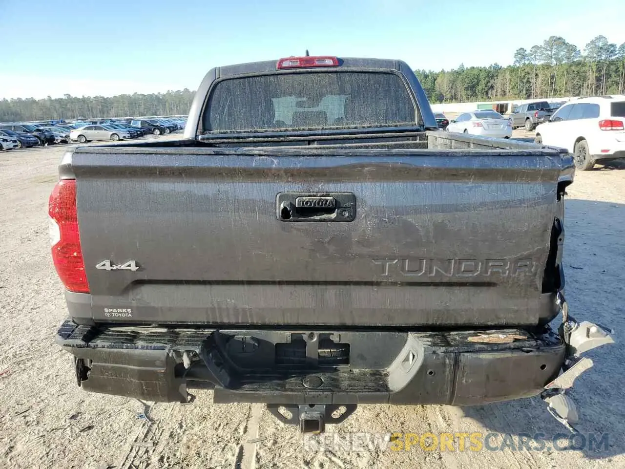 6 fotografías del automóvil dañado 5TFDY5F15MX989031 TOYOTA TUNDRA 2021