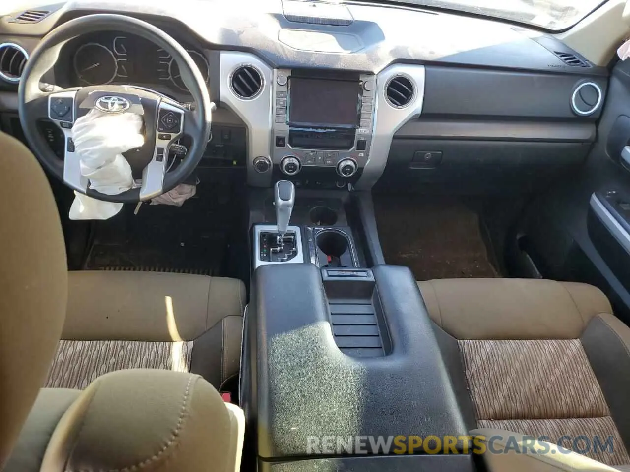 8 fotografías del automóvil dañado 5TFDY5F16MX034562 TOYOTA TUNDRA 2021