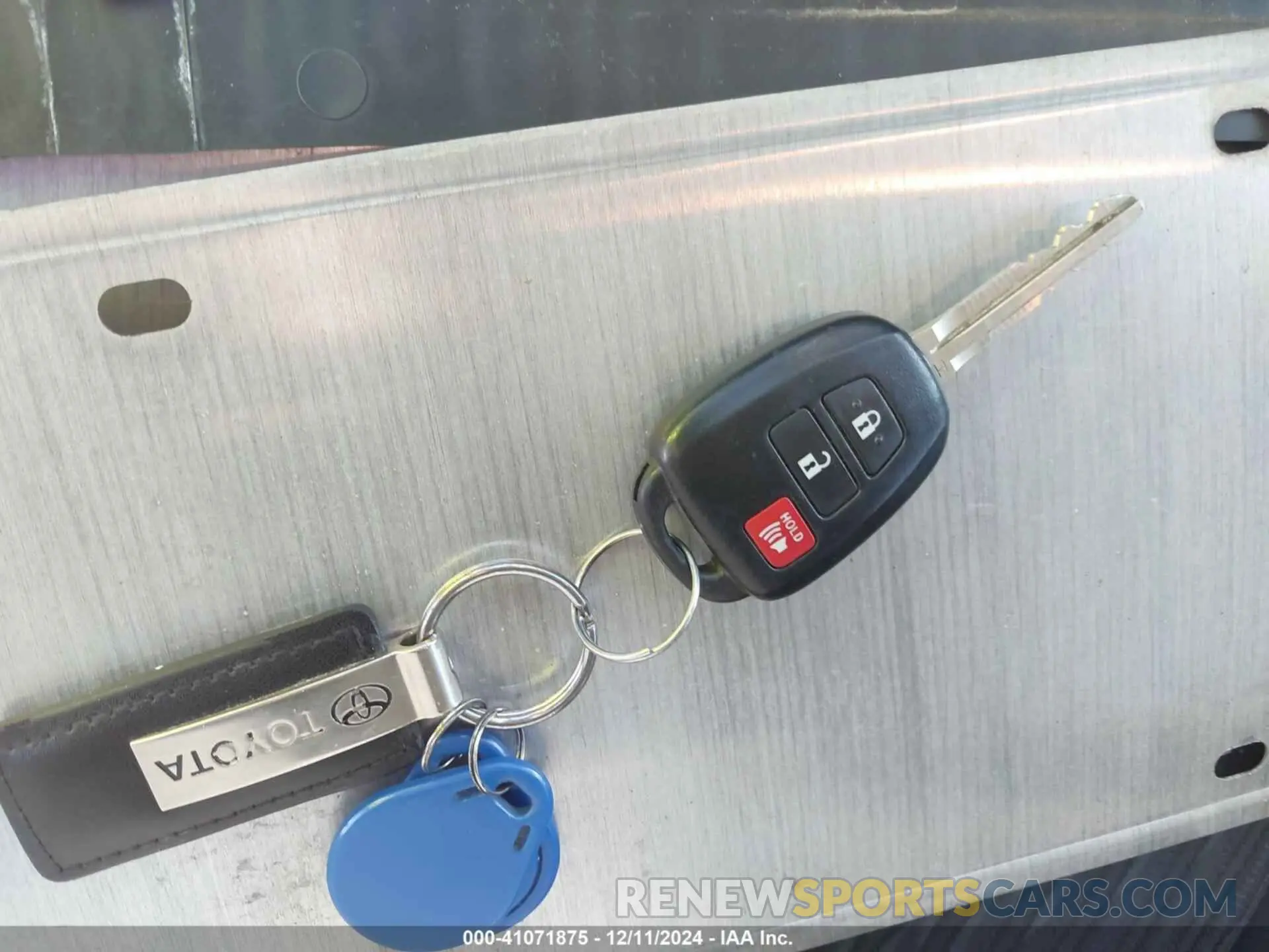 11 fotografías del automóvil dañado 5TFDY5F16MX988308 TOYOTA TUNDRA 2021