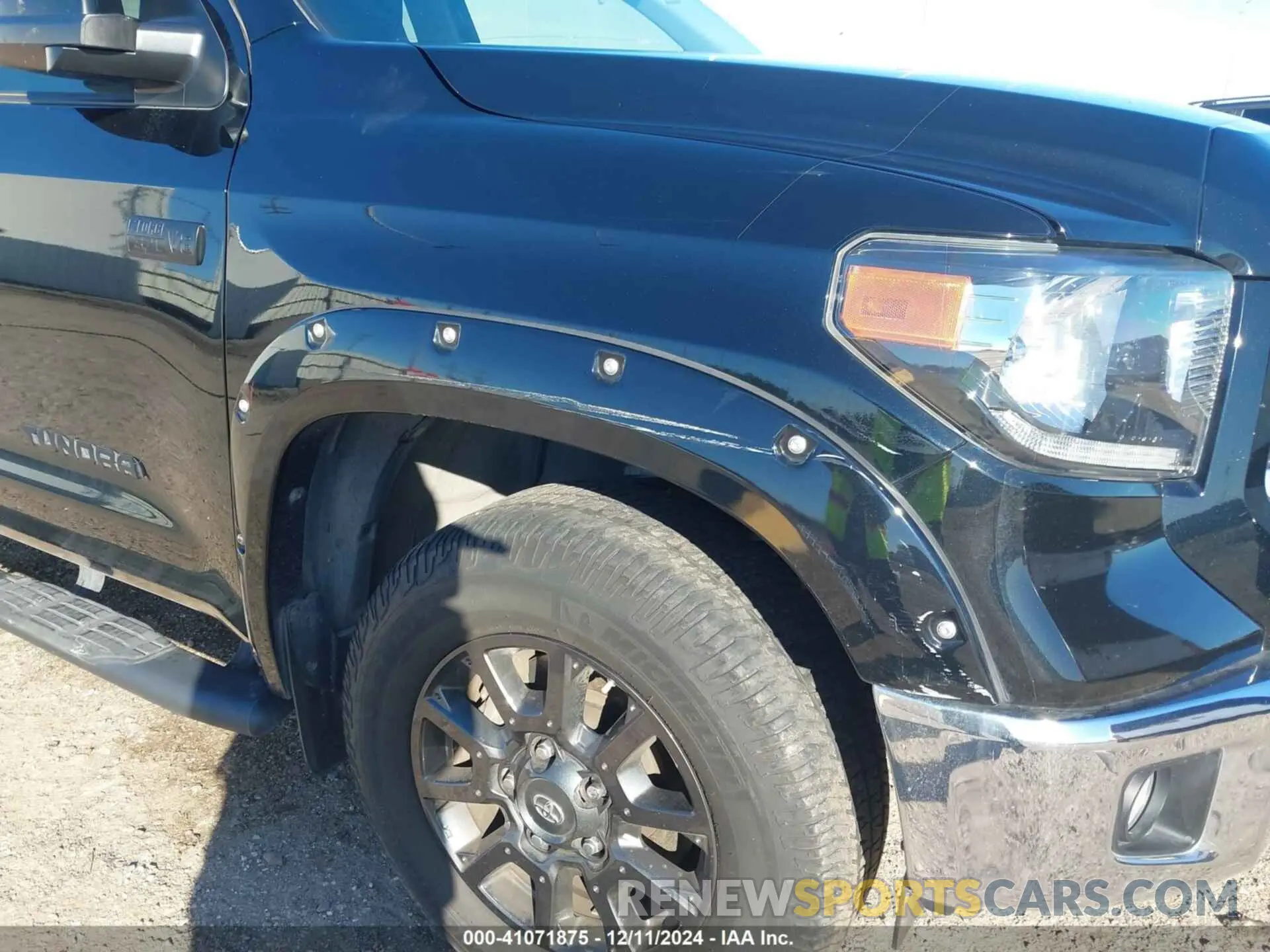 6 fotografías del automóvil dañado 5TFDY5F16MX988308 TOYOTA TUNDRA 2021