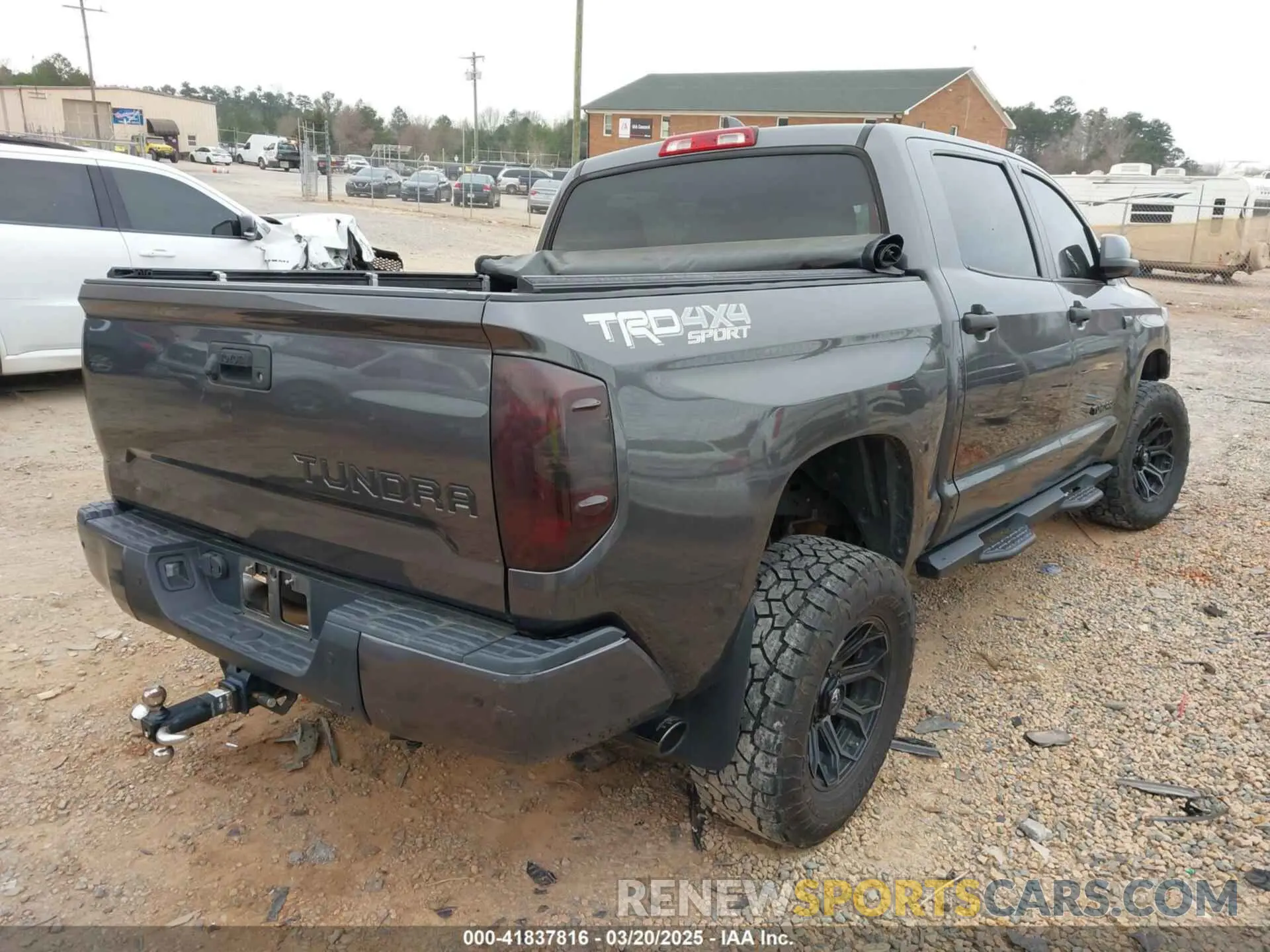 4 fotografías del automóvil dañado 5TFDY5F17MX970027 TOYOTA TUNDRA 2021