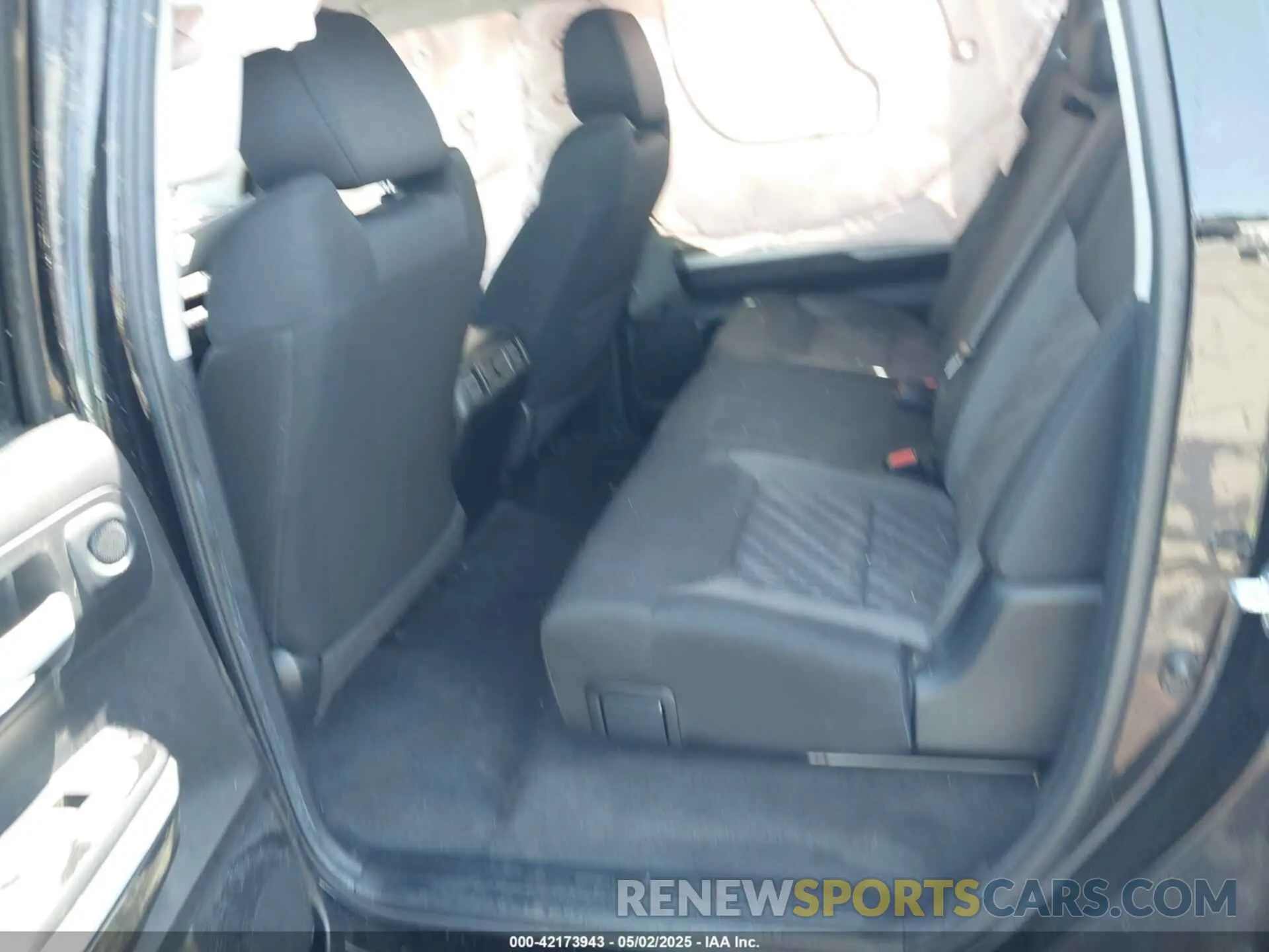 8 fotografías del automóvil dañado 5TFDY5F17MX991623 TOYOTA TUNDRA 2021