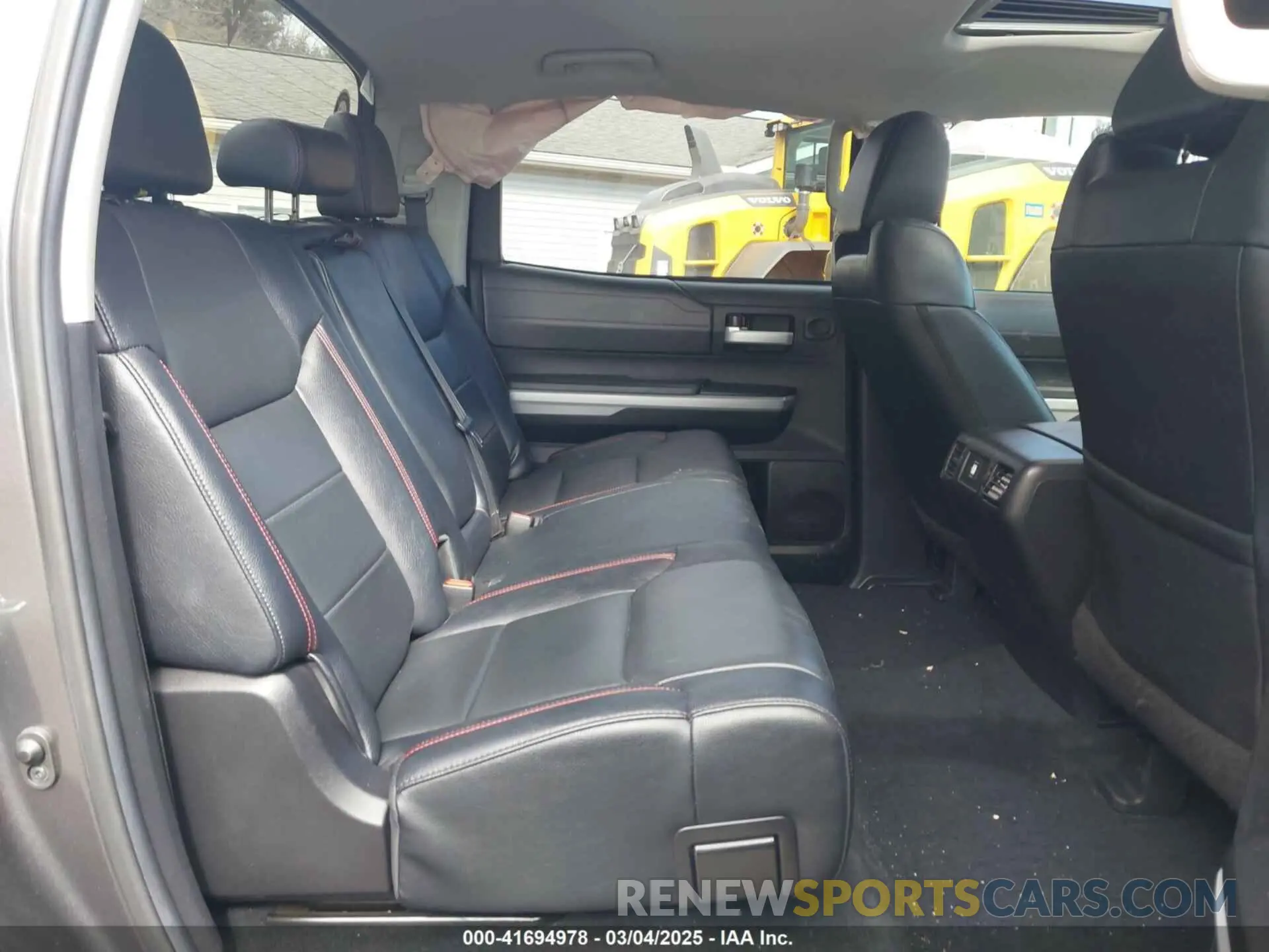 8 fotografías del automóvil dañado 5TFDY5F19MX015729 TOYOTA TUNDRA 2021