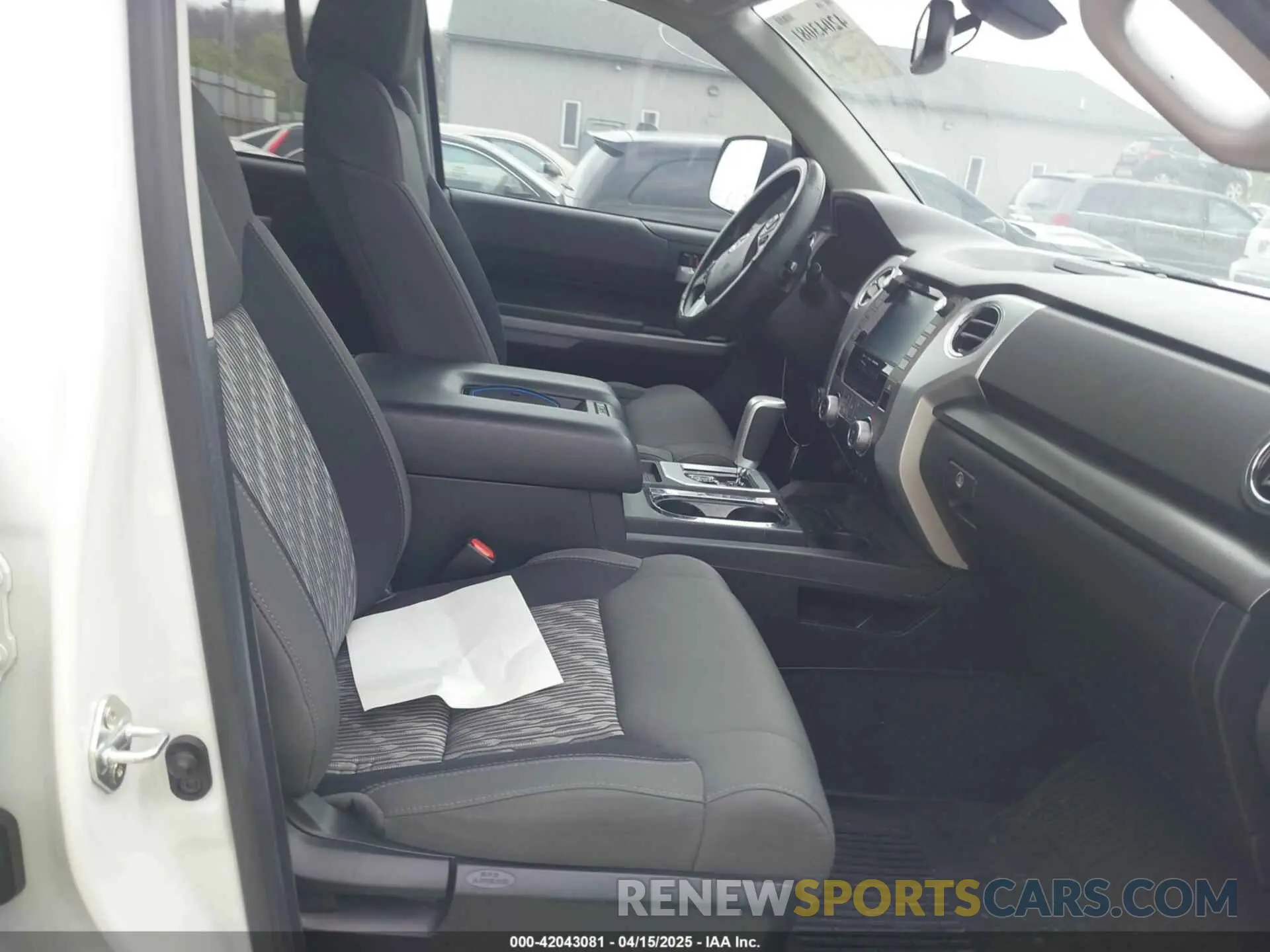 5 fotografías del automóvil dañado 5TFDY5F19MX037861 TOYOTA TUNDRA 2021