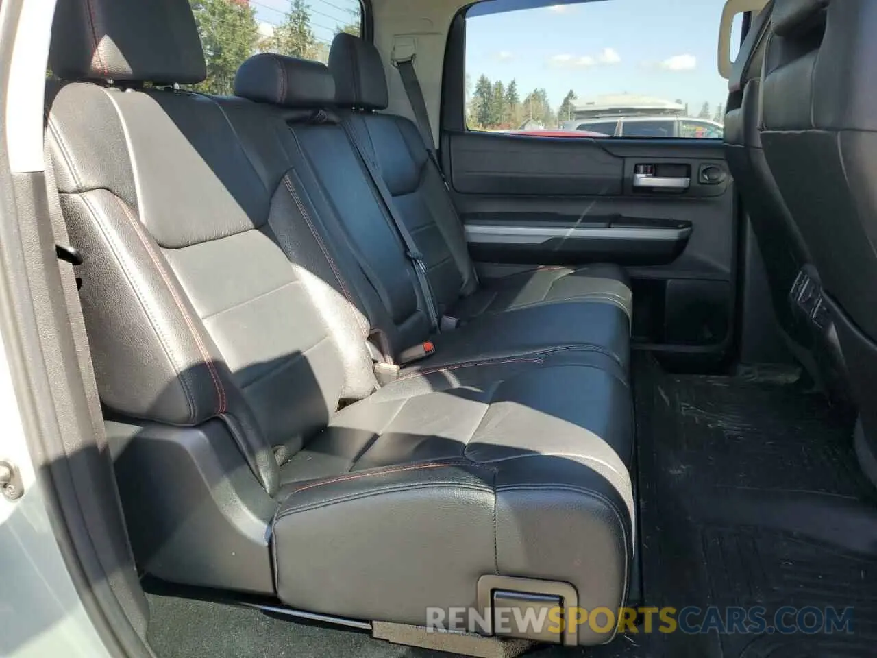 10 fotografías del automóvil dañado 5TFDY5F19MX963094 TOYOTA TUNDRA 2021