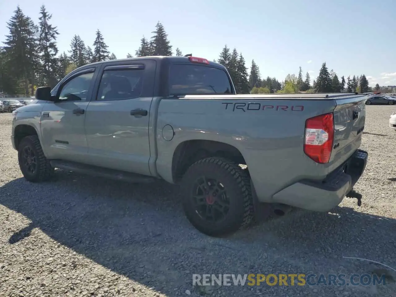 2 fotografías del automóvil dañado 5TFDY5F19MX963094 TOYOTA TUNDRA 2021