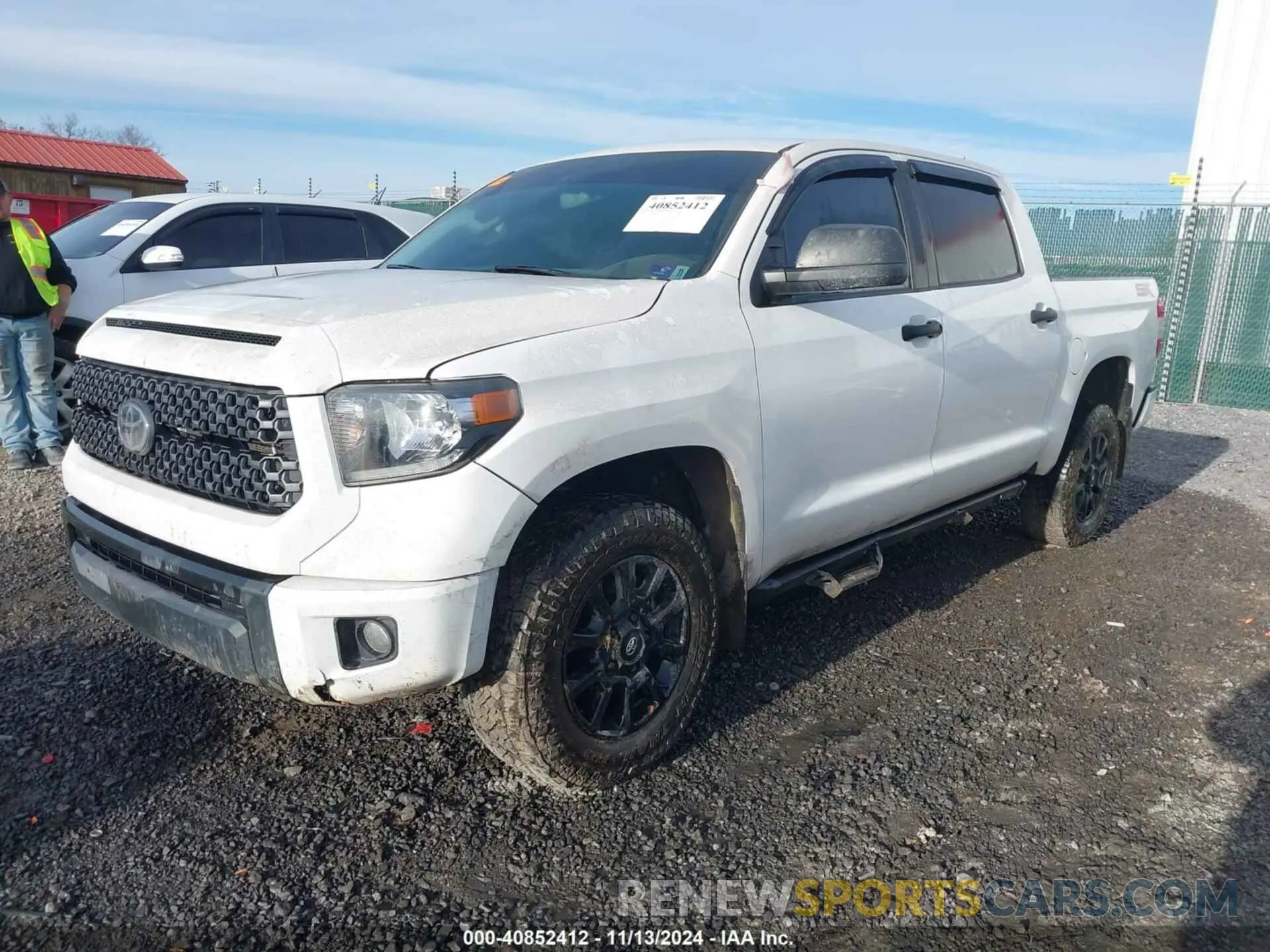 2 fotografías del automóvil dañado 5TFDY5F1XMX029817 TOYOTA TUNDRA 2021