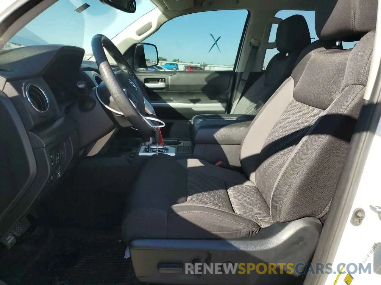 7 fotografías del automóvil dañado 5TFDY5F1XMX031051 TOYOTA TUNDRA 2021