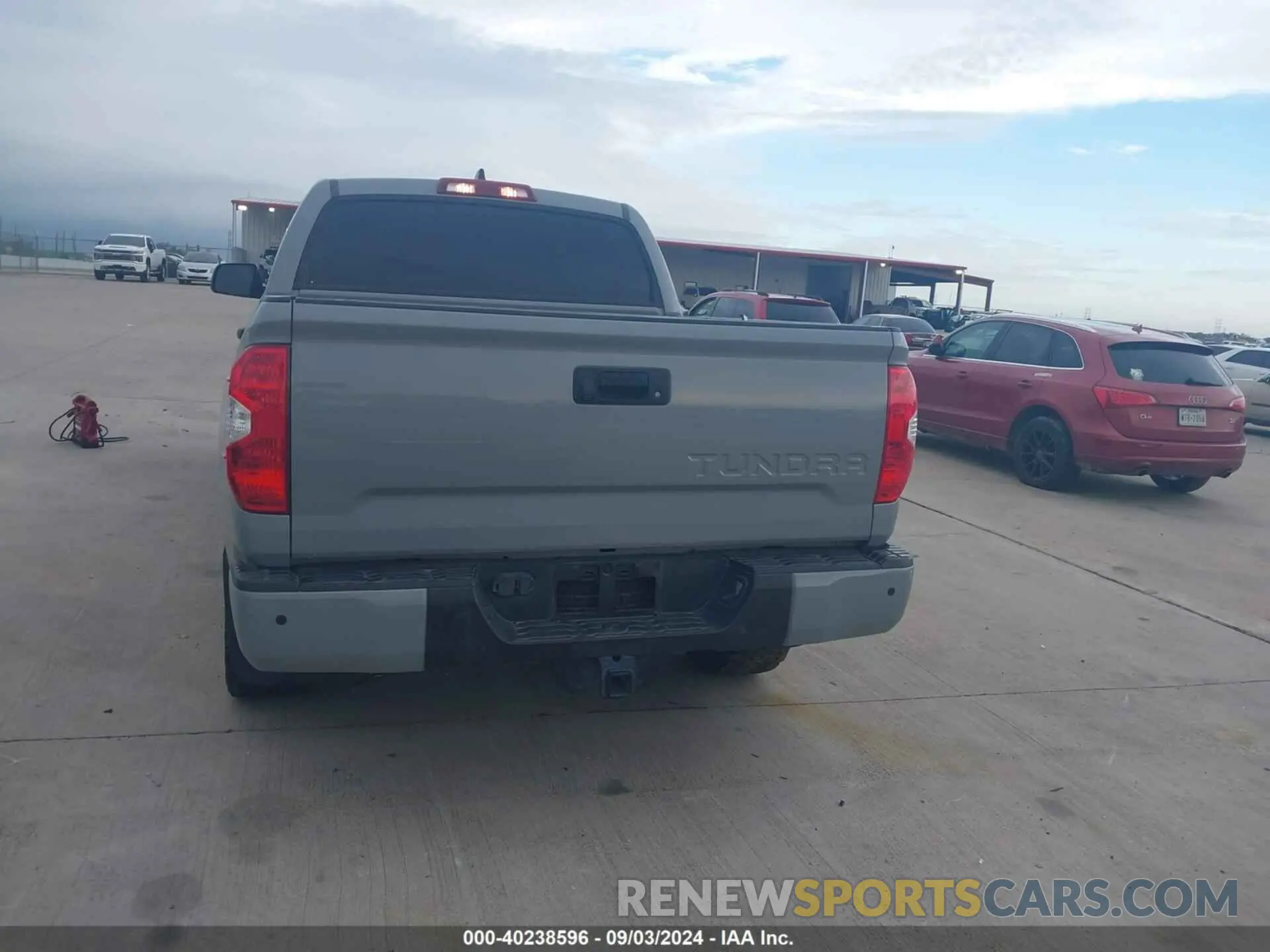 16 fotografías del automóvil dañado 5TFEY5F12MX282070 TOYOTA TUNDRA 2021
