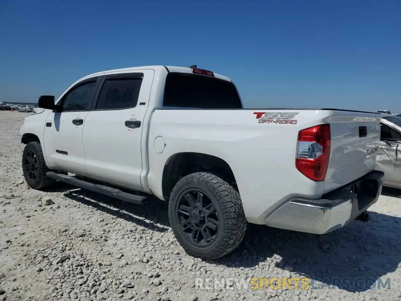 2 fotografías del automóvil dañado 5TFEY5F13MX278044 TOYOTA TUNDRA 2021