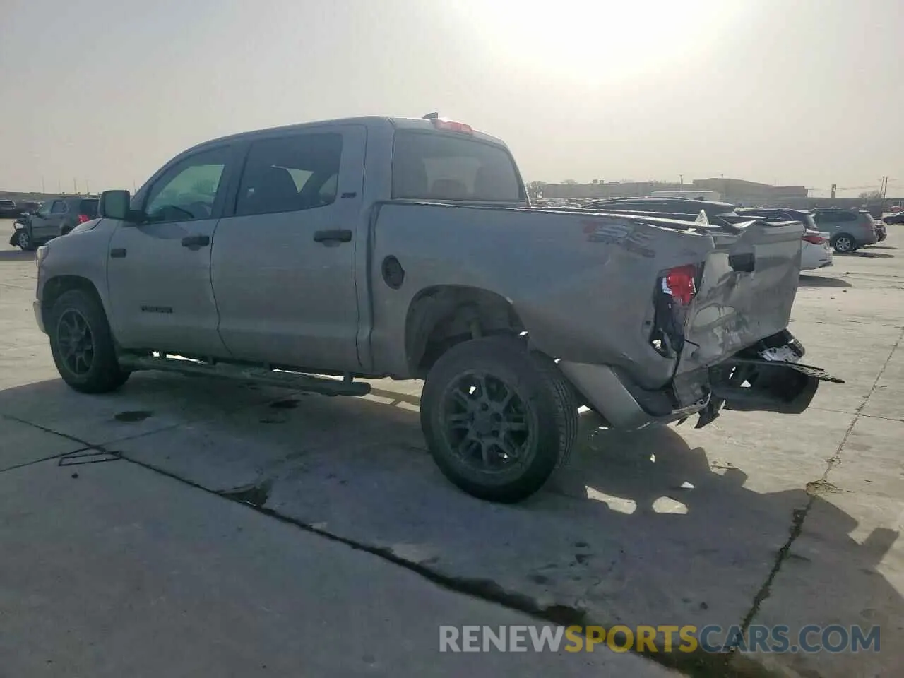 2 fotografías del automóvil dañado 5TFEY5F16MX294786 TOYOTA TUNDRA 2021