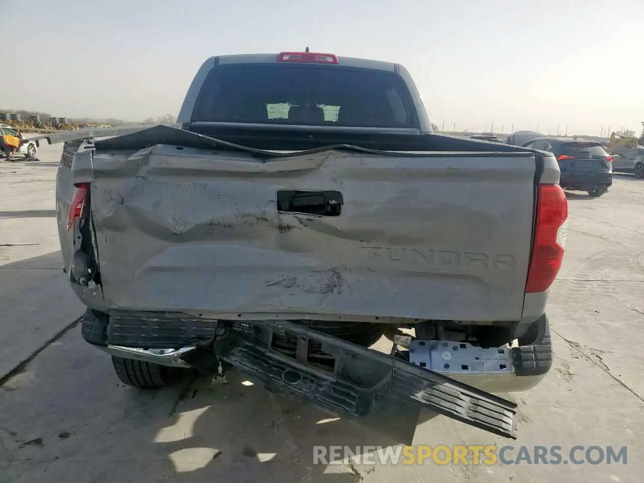 6 fotografías del automóvil dañado 5TFEY5F16MX294786 TOYOTA TUNDRA 2021