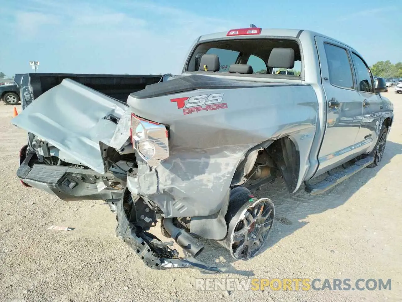 4 fotografías del automóvil dañado 5TFEY5F1XMX278722 TOYOTA TUNDRA 2021