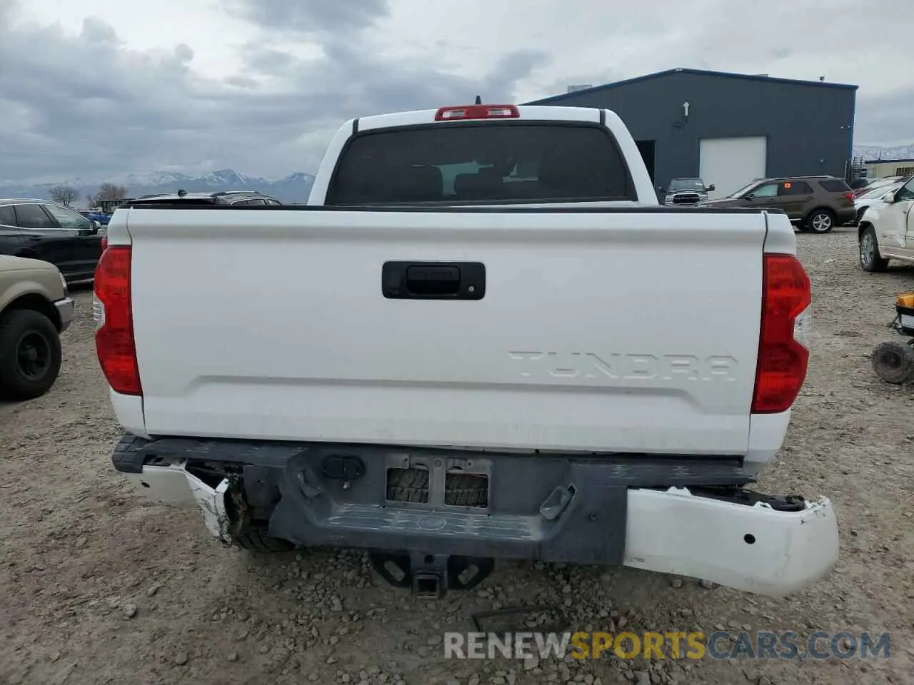 6 fotografías del automóvil dañado 5TFHY5F12MX993376 TOYOTA TUNDRA 2021