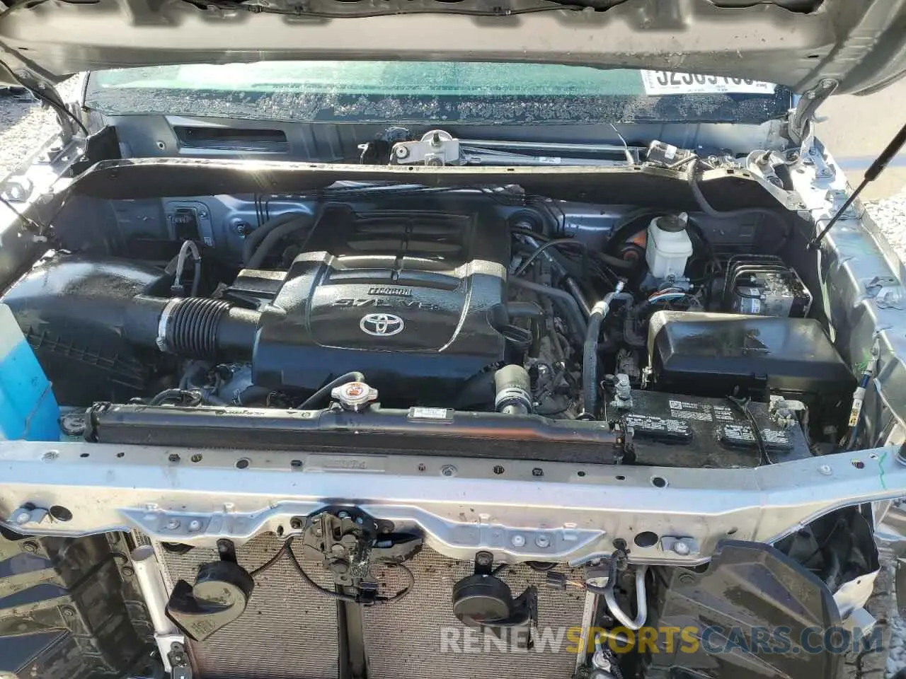 11 fotografías del automóvil dañado 5TFHY5F13MX007255 TOYOTA TUNDRA 2021