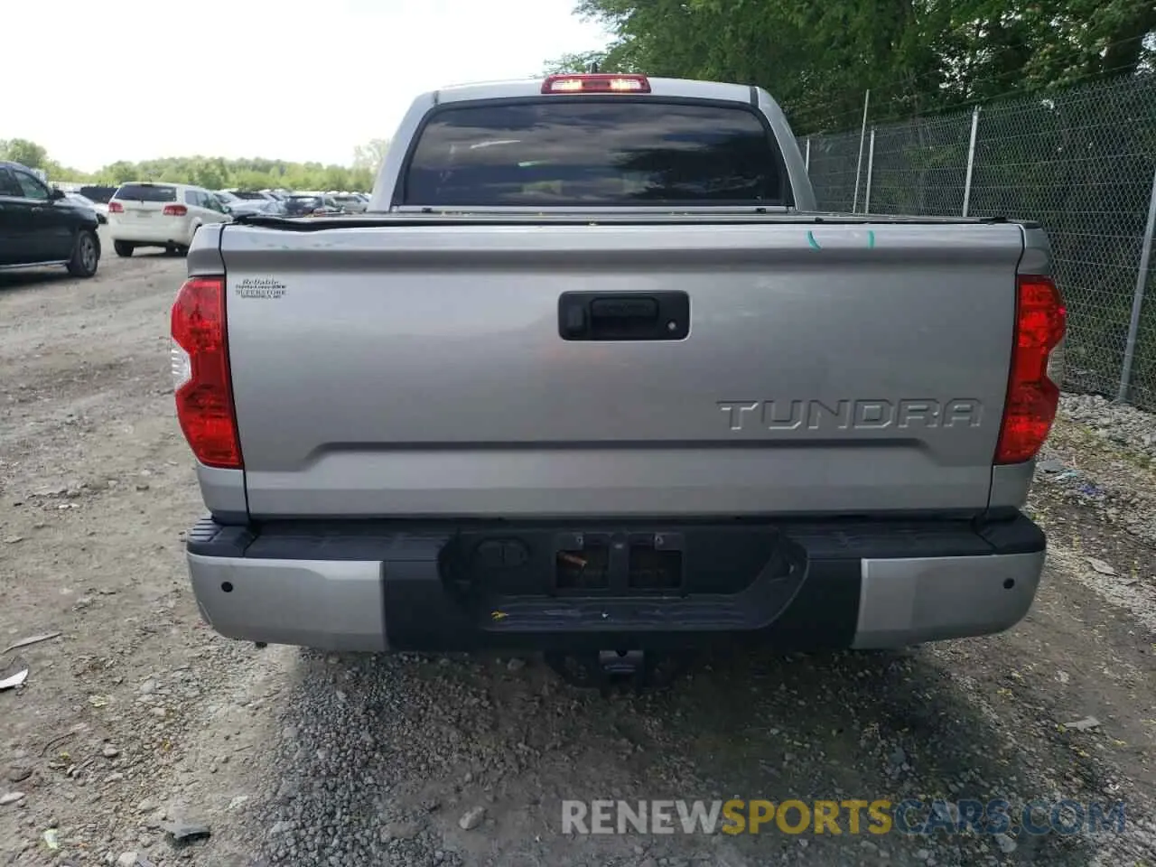 6 fotografías del automóvil dañado 5TFHY5F18MX965842 TOYOTA TUNDRA 2021