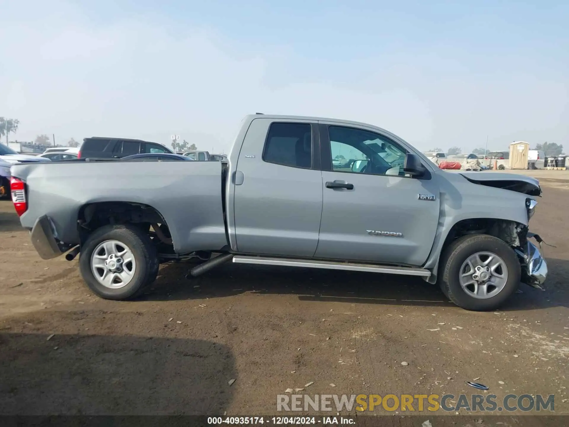 14 fotografías del automóvil dañado 5TFRY5F11MX298116 TOYOTA TUNDRA 2021