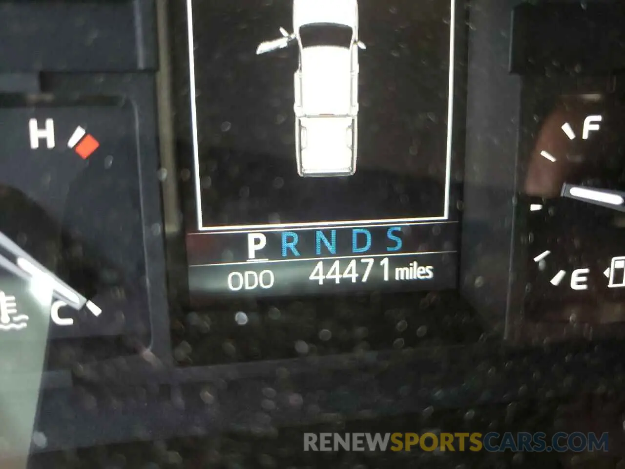 8 fotografías del automóvil dañado 5TFRY5F14MX282251 TOYOTA TUNDRA 2021