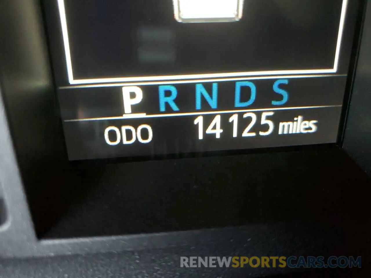 8 fotografías del automóvil dañado 5TFRY5F15MX298281 TOYOTA TUNDRA 2021