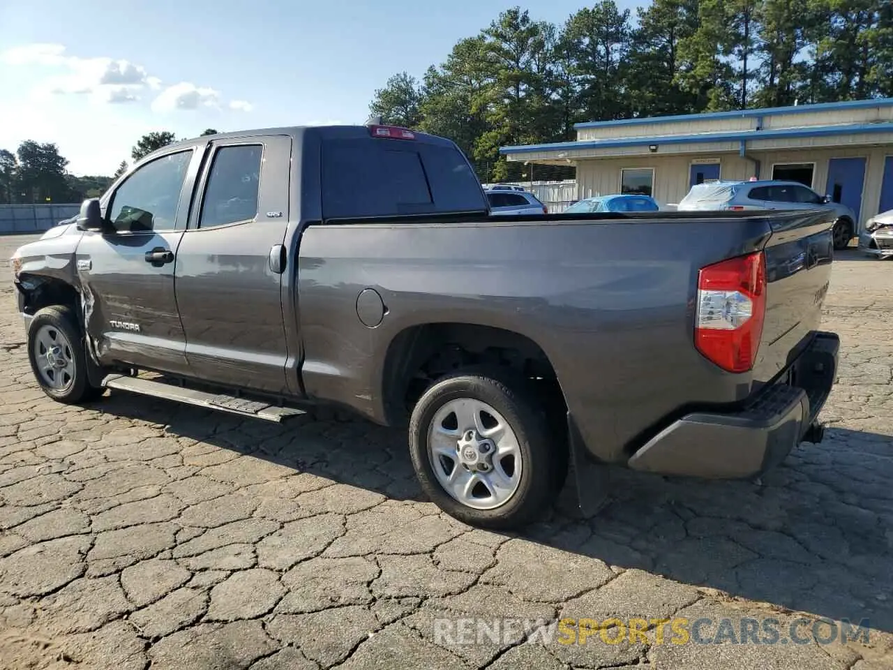 2 fotografías del automóvil dañado 5TFRY5F17MX298024 TOYOTA TUNDRA 2021