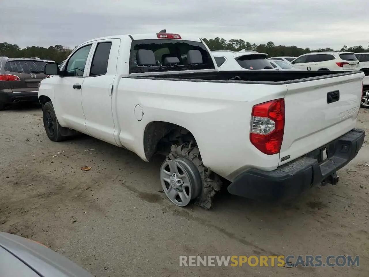 2 fotografías del automóvil dañado 5TFRY5F19MX289681 TOYOTA TUNDRA 2021