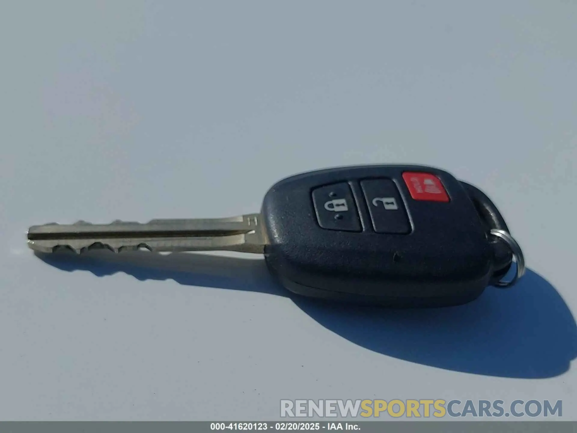11 fotografías del automóvil dañado 5TFRY5F19MX293763 TOYOTA TUNDRA 2021