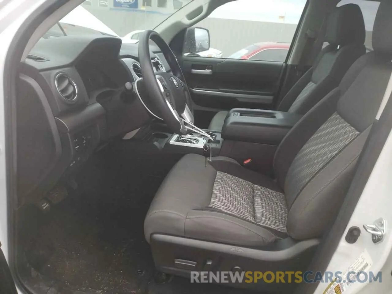 7 fotografías del automóvil dañado 5TFRY5F19MX293956 TOYOTA TUNDRA 2021