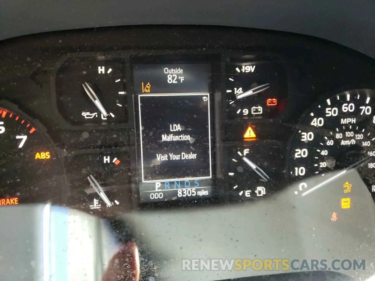 8 fotografías del automóvil dañado 5TFTY5F12MX012344 TOYOTA TUNDRA 2021