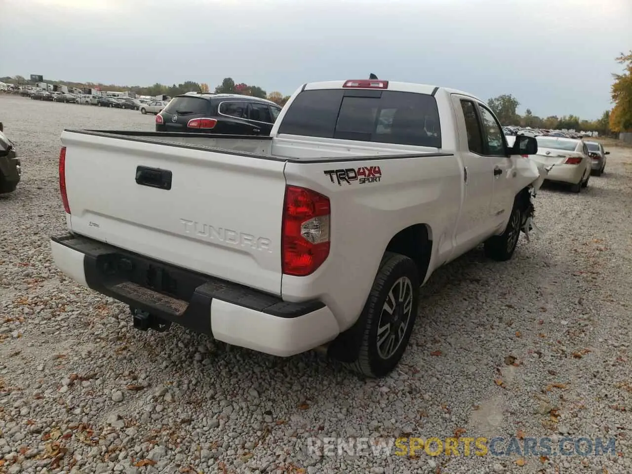4 fotografías del automóvil dañado 5TFUY5F10MX048926 TOYOTA TUNDRA 2021