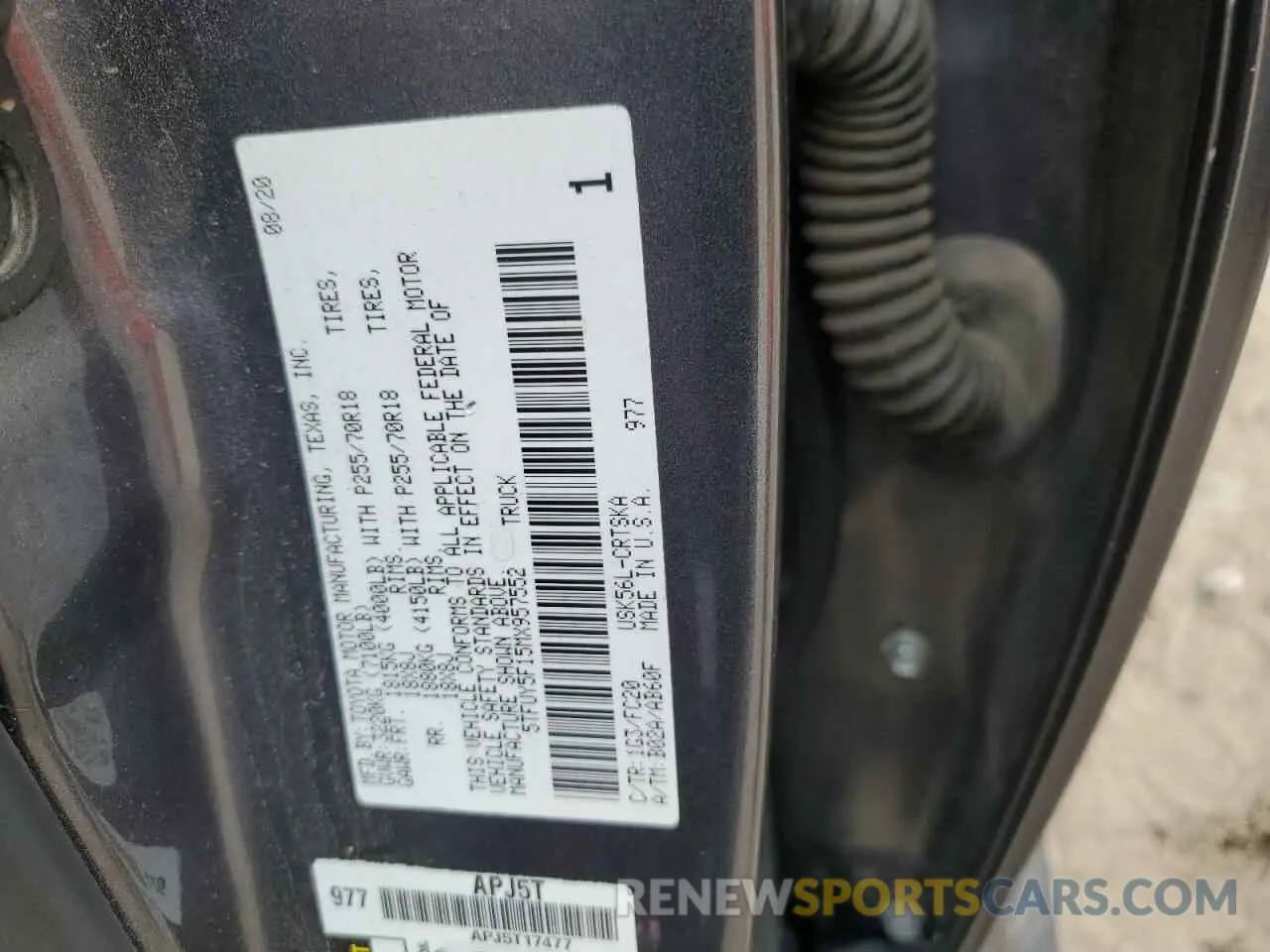 12 fotografías del automóvil dañado 5TFUY5F15MX957552 TOYOTA TUNDRA 2021