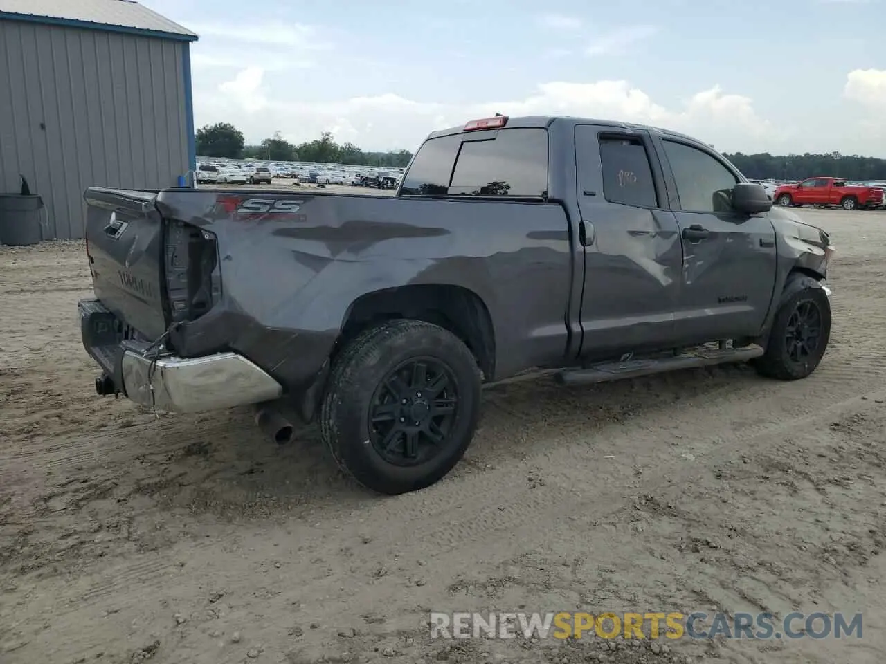 3 fotografías del automóvil dañado 5TFUY5F15MX957552 TOYOTA TUNDRA 2021
