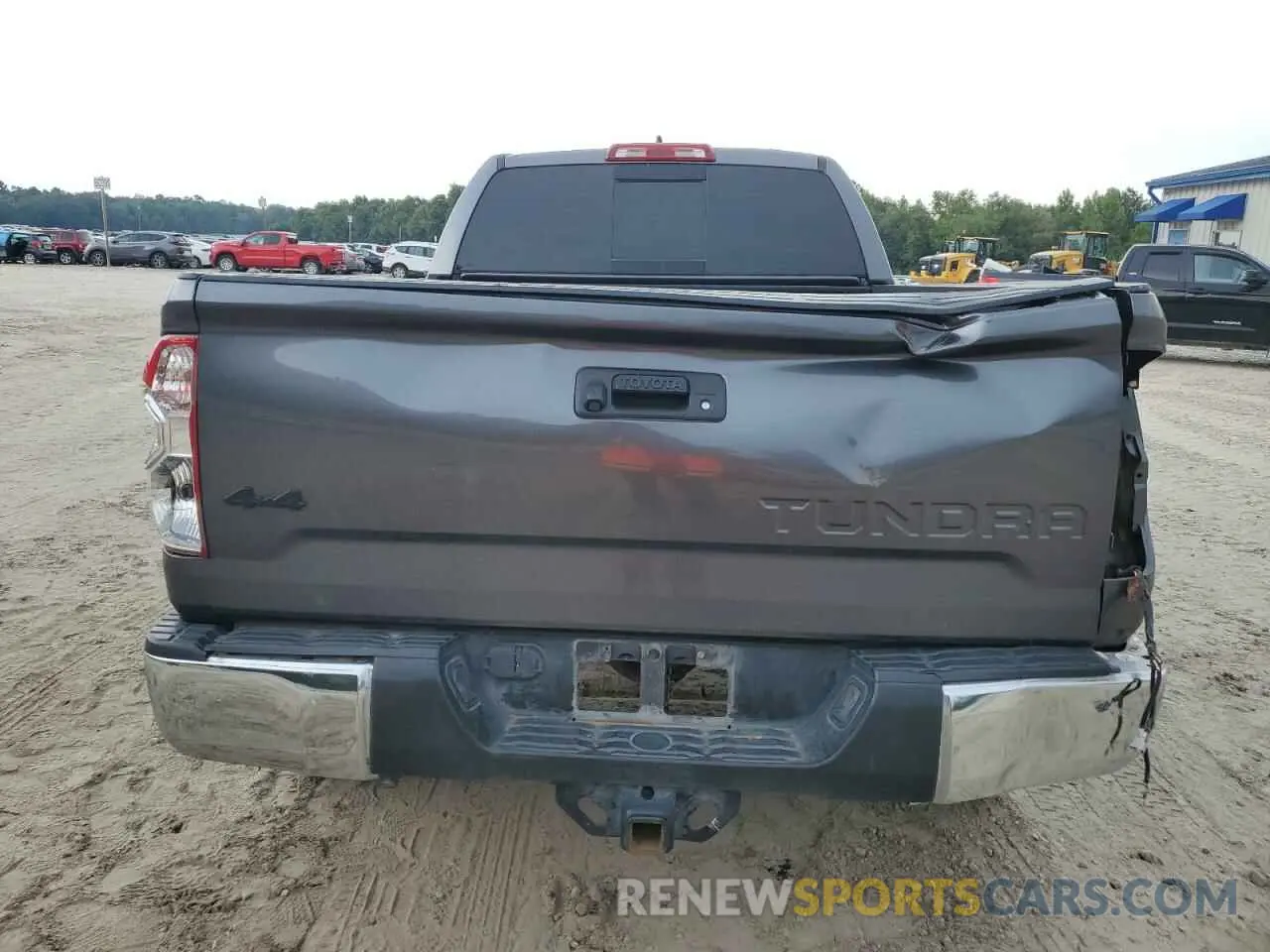 6 fotografías del automóvil dañado 5TFUY5F15MX957552 TOYOTA TUNDRA 2021
