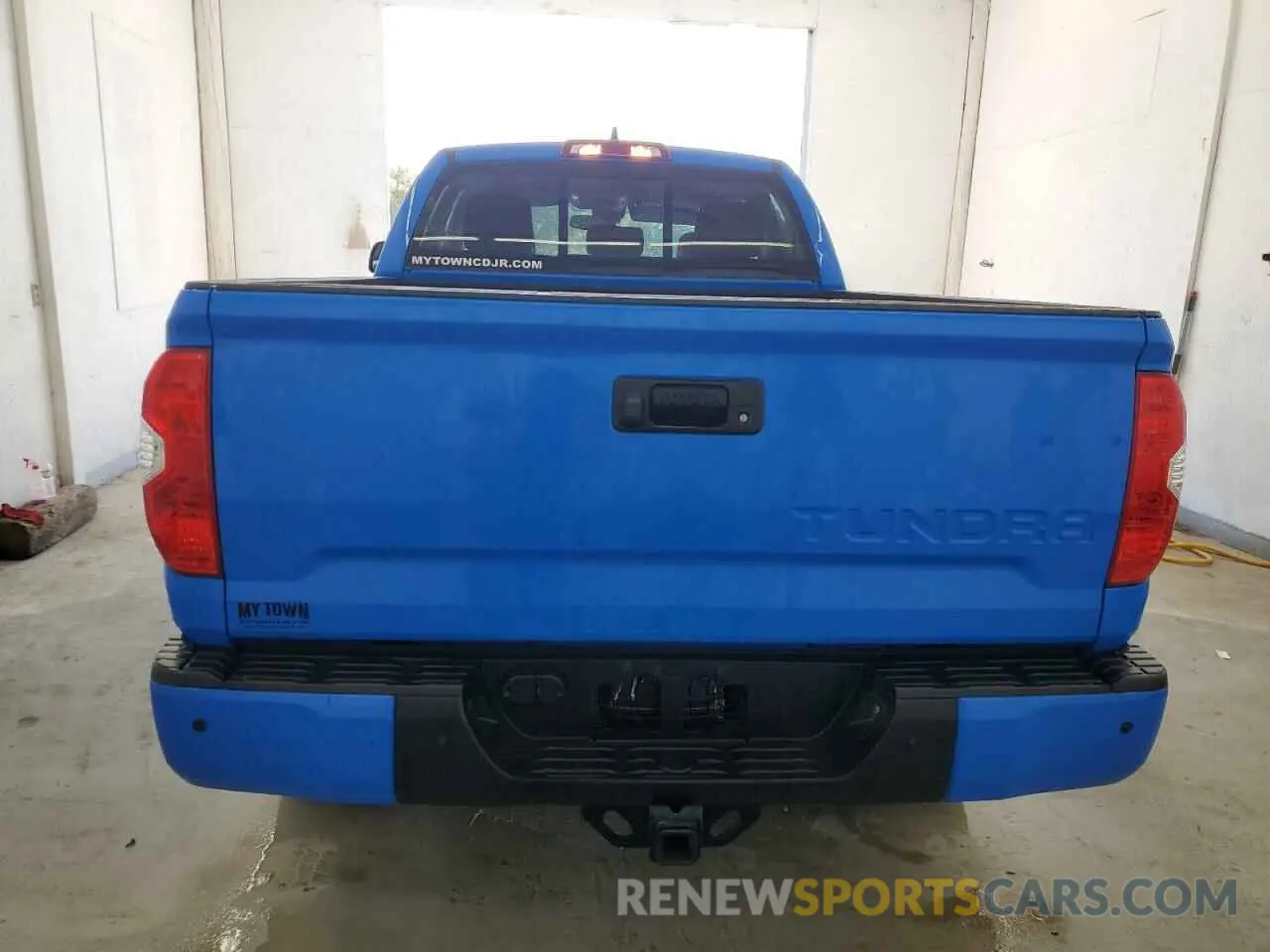 6 fotografías del automóvil dañado 5TFUY5F16MX026462 TOYOTA TUNDRA 2021