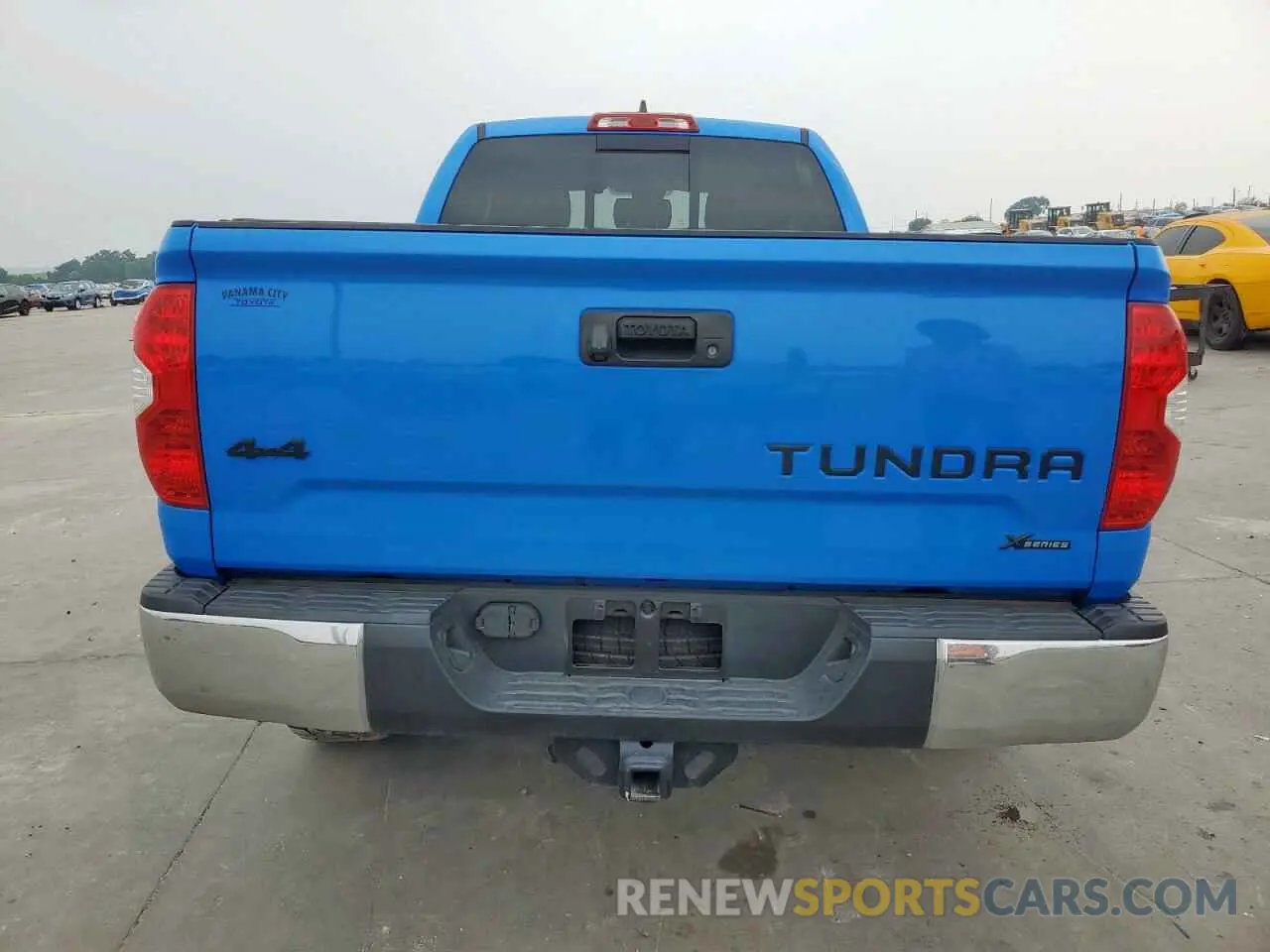 6 fotografías del automóvil dañado 5TFUY5F17MX974921 TOYOTA TUNDRA 2021