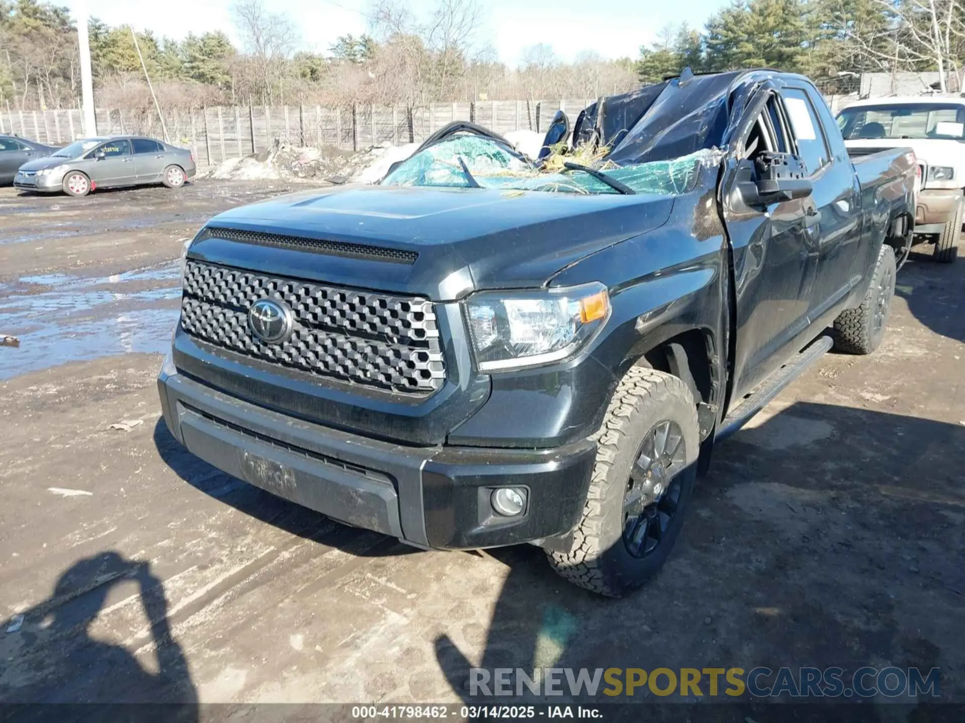 2 fotografías del automóvil dañado 5TFUY5F17MX989323 TOYOTA TUNDRA 2021